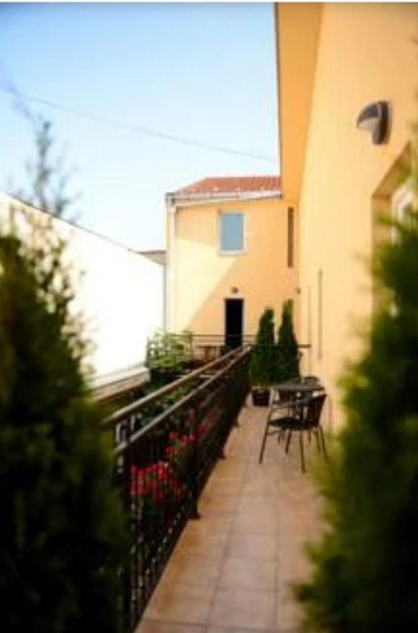 Centar Novi Sad-Apartman No 1 Kültér fotó